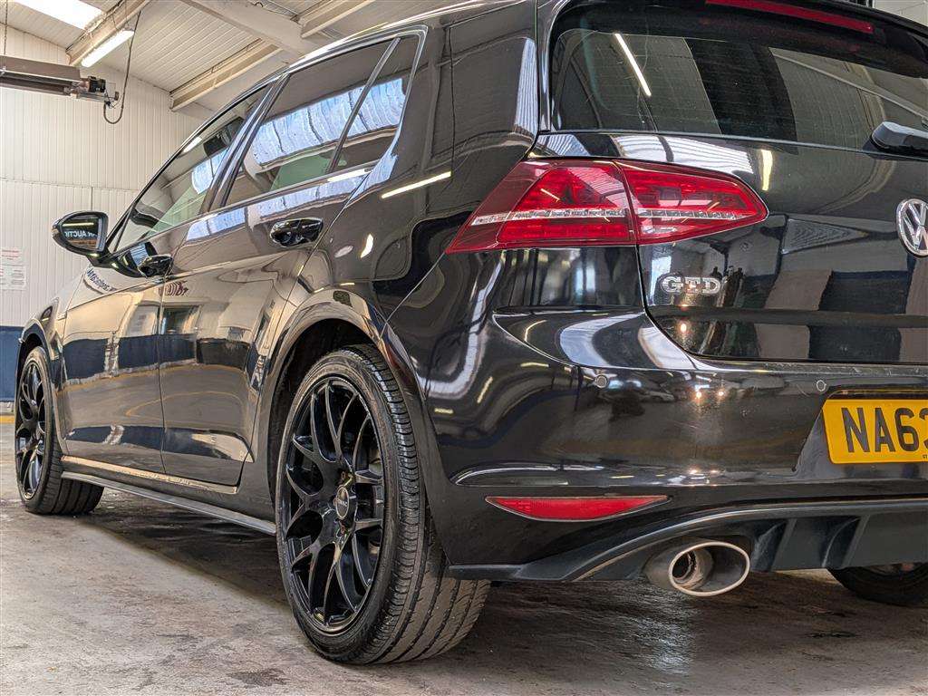 <p>2013 VOLKSWAGEN GOLF GTD</p>