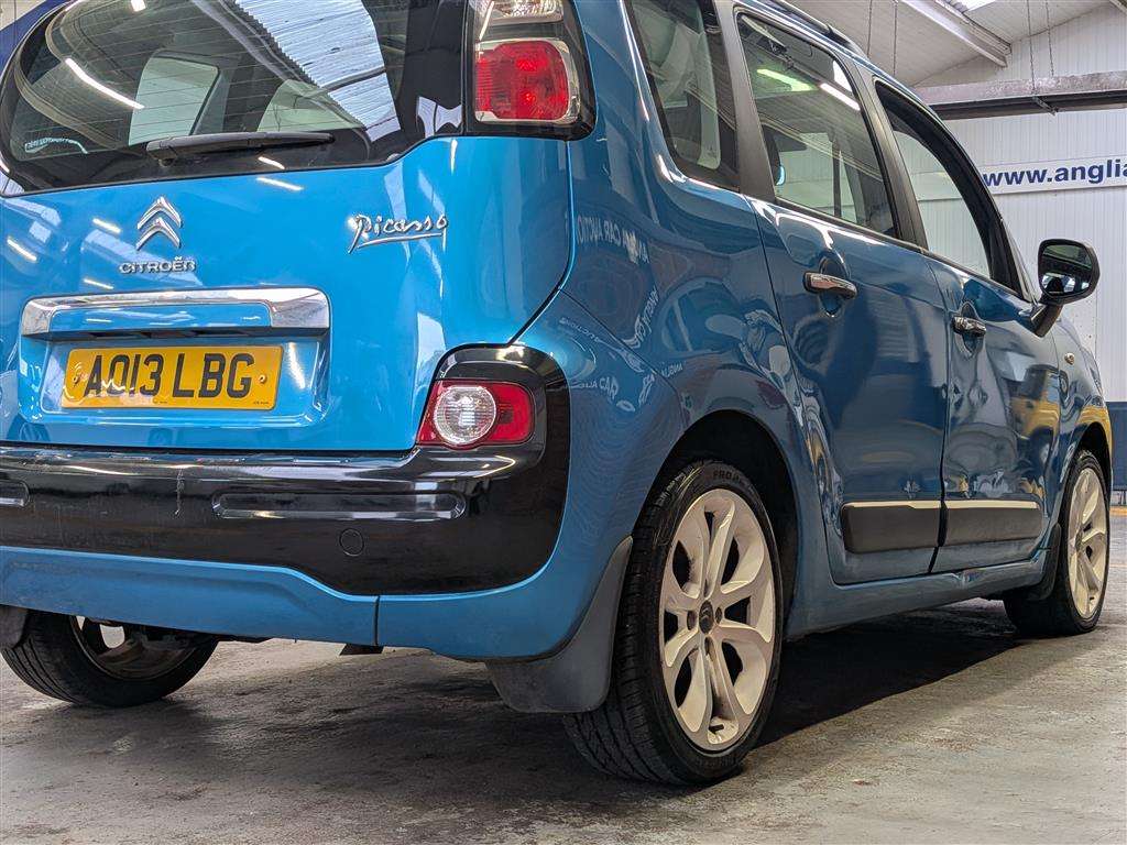 <p>2013 CITROEN C3 PICASSO SELECTION HDI</p>