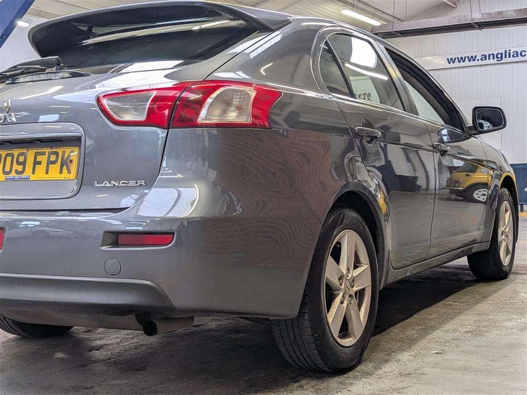 <p>2009 MITSUBISHI LANCER GS2</p>