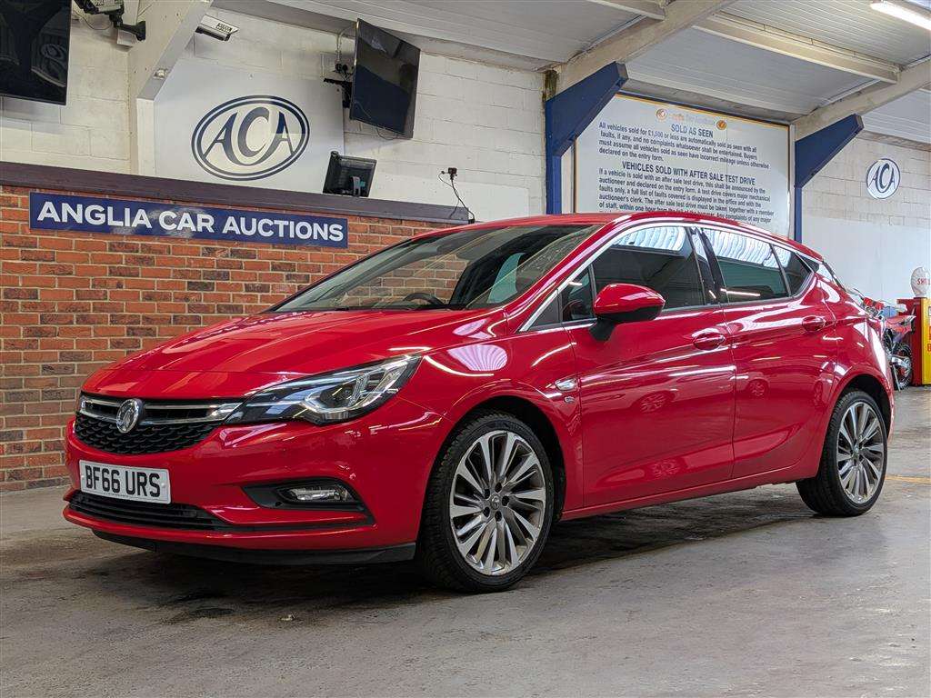 <p>2016 VAUXHALL ASTRA ELITE NAV CDTI BTUR</p>