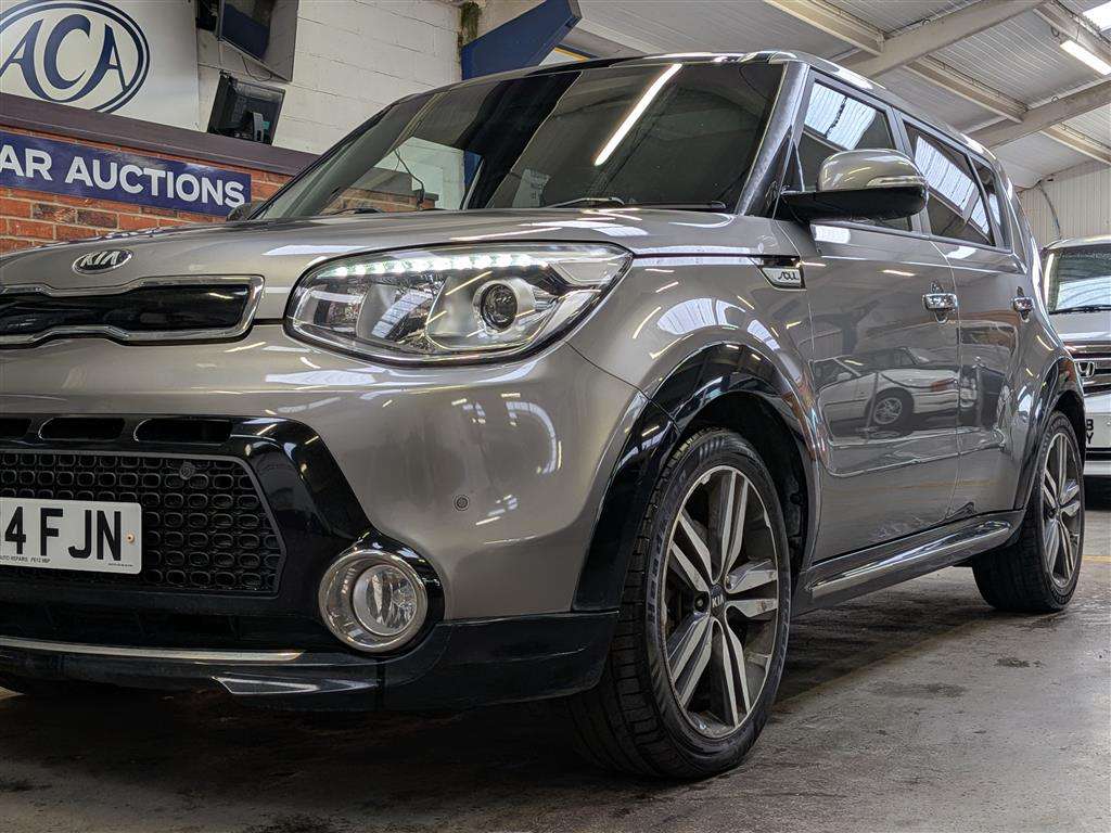 <p>2014 KIA SOUL MAXX CRDI</p>