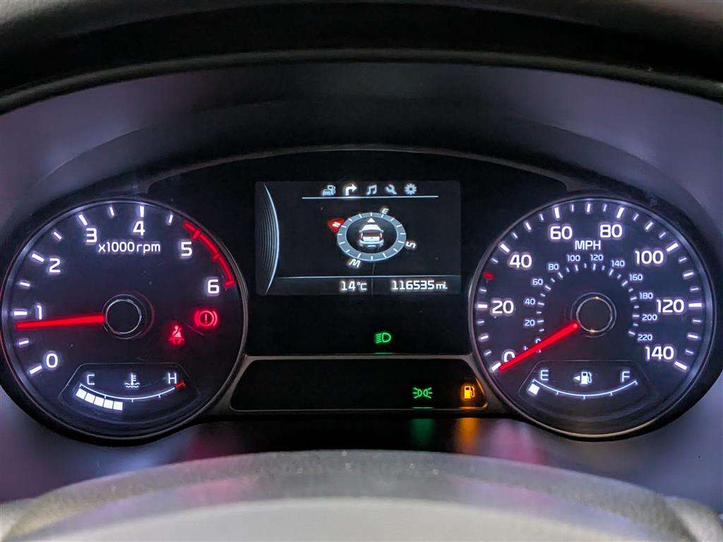 <p>2014 KIA SOUL MAXX CRDI</p>