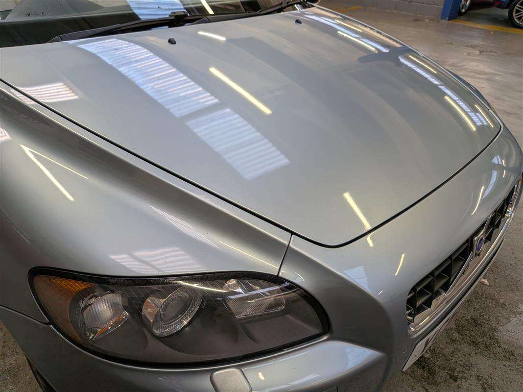 <p>2006 VOLVO C70 SE AUTO</p>