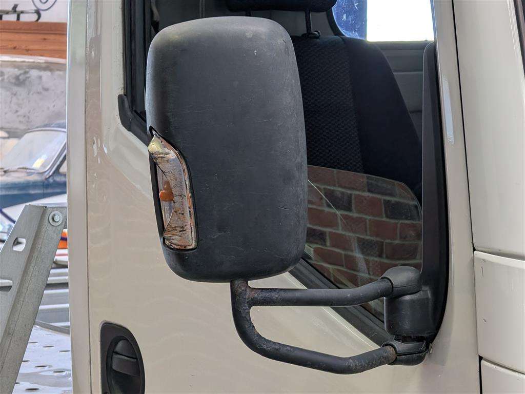 <p>2014 NISSAN NT400 CABSTAR 35.14 LWB D</p>