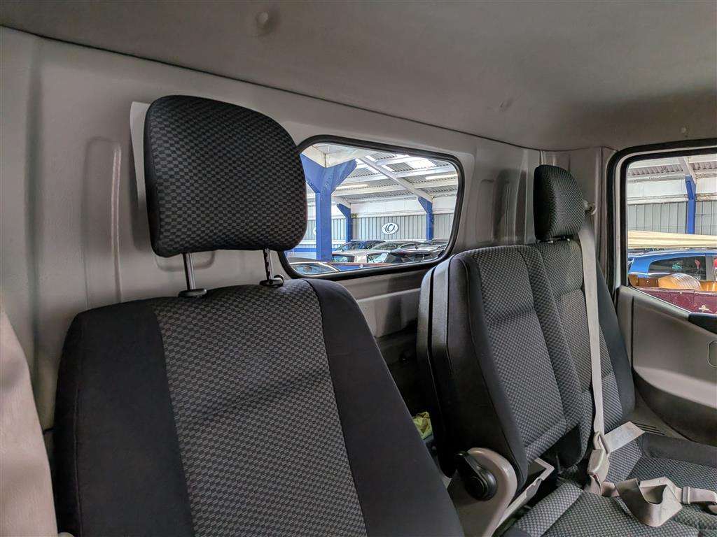 <p>2014 NISSAN NT400 CABSTAR 35.14 LWB D</p>