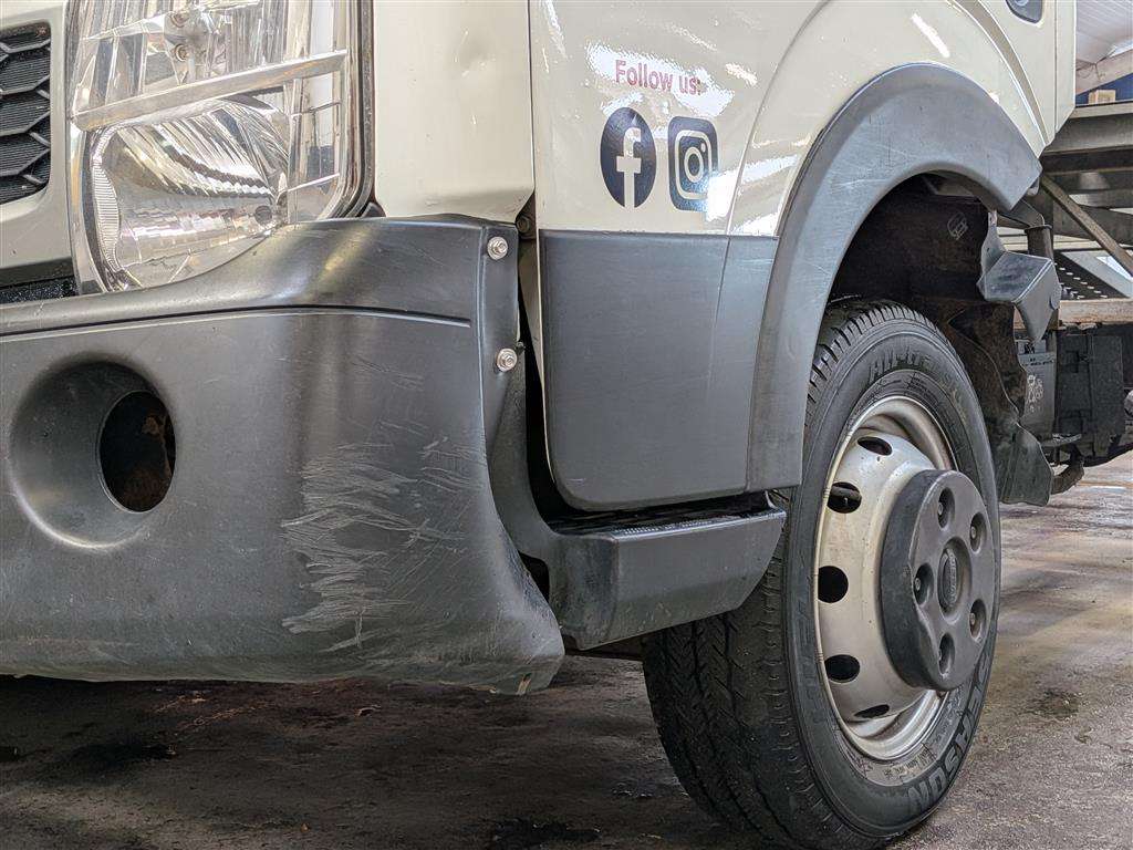 <p>2014 NISSAN NT400 CABSTAR 35.14 LWB D</p>