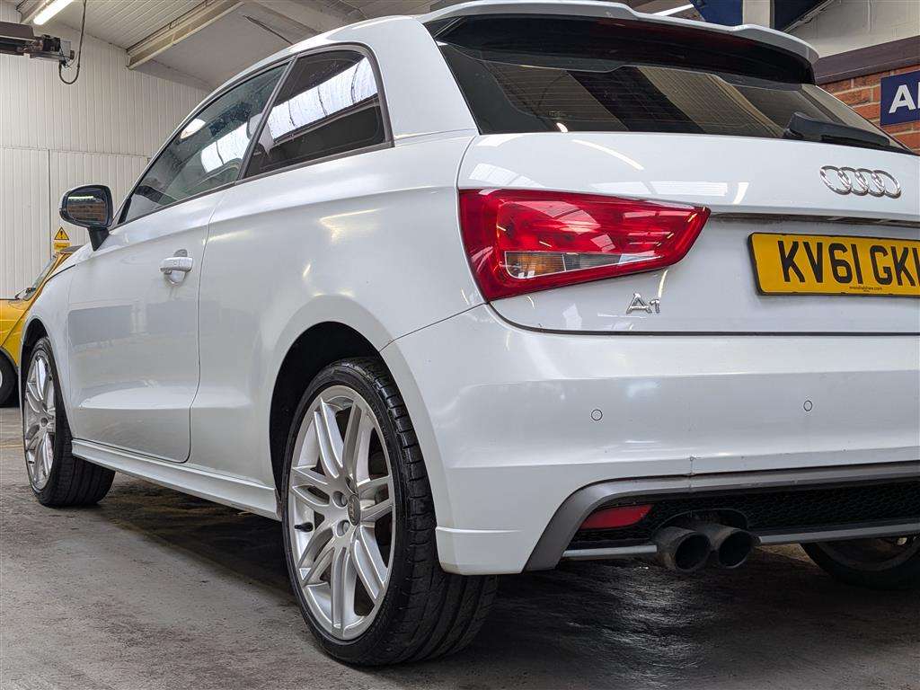 <p>2011 AUDI A1 S LINE TFSI 185 S-A</p>