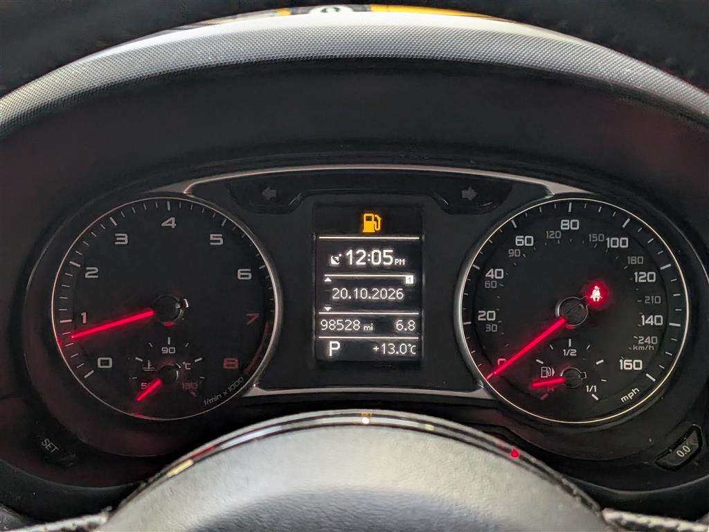 <p>2011 AUDI A1 S LINE TFSI 185 S-A</p>
