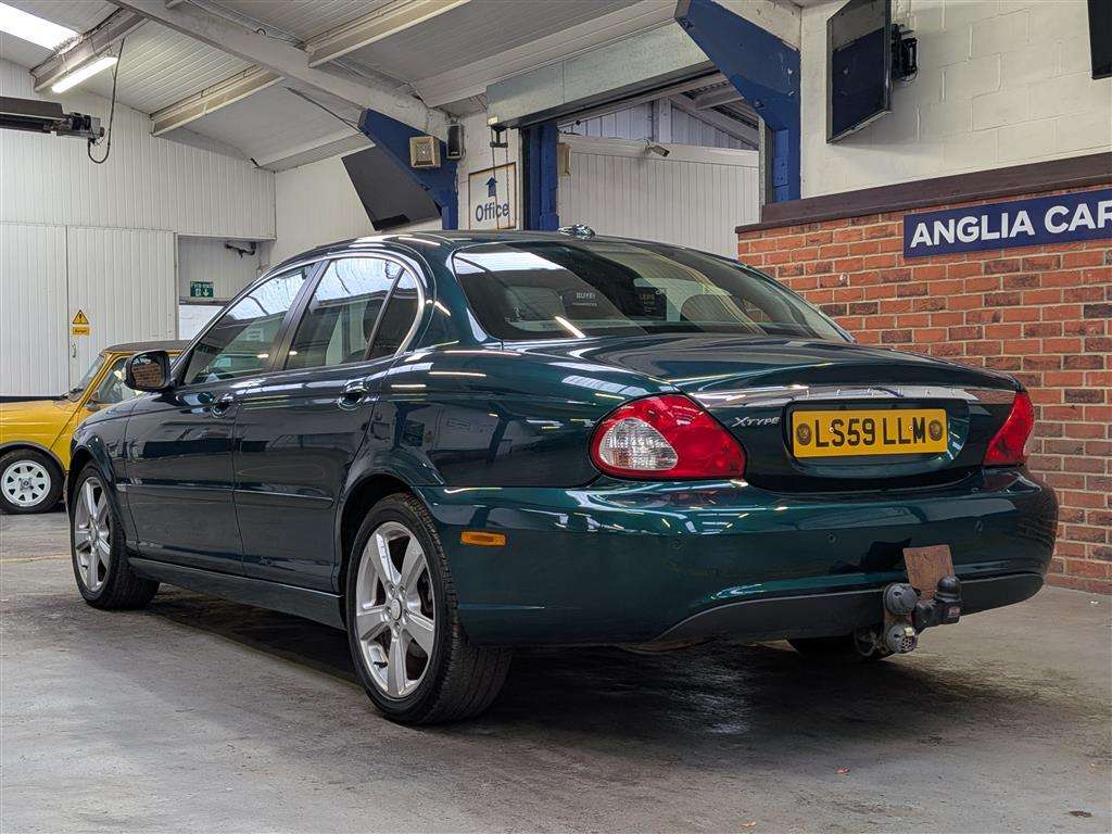 <p>2009 JAGUAR X-TYPE SE AUTO</p>