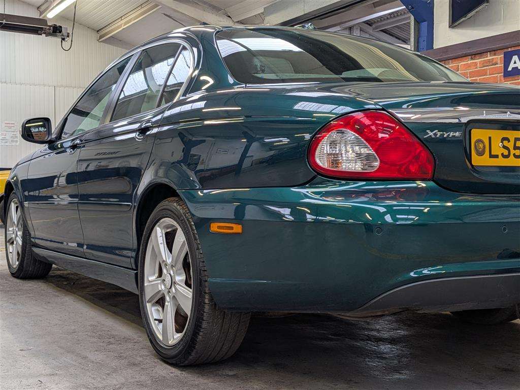 <p>2009 JAGUAR X-TYPE SE AUTO</p>