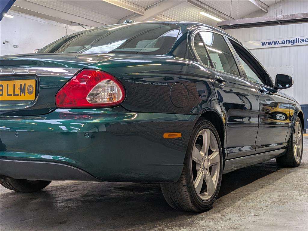 <p>2009 JAGUAR X-TYPE SE AUTO</p>