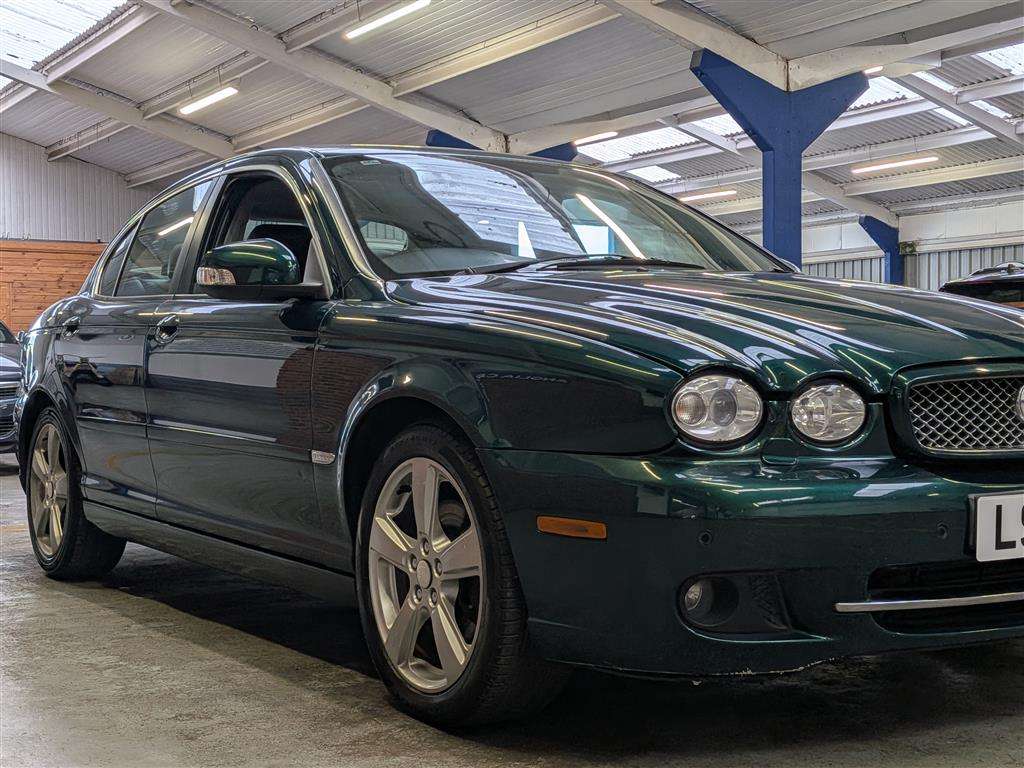 <p>2009 JAGUAR X-TYPE SE AUTO</p>