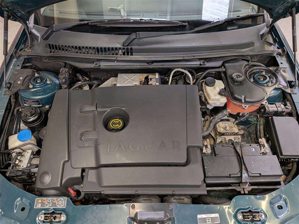 <p>2009 JAGUAR X-TYPE SE AUTO</p>