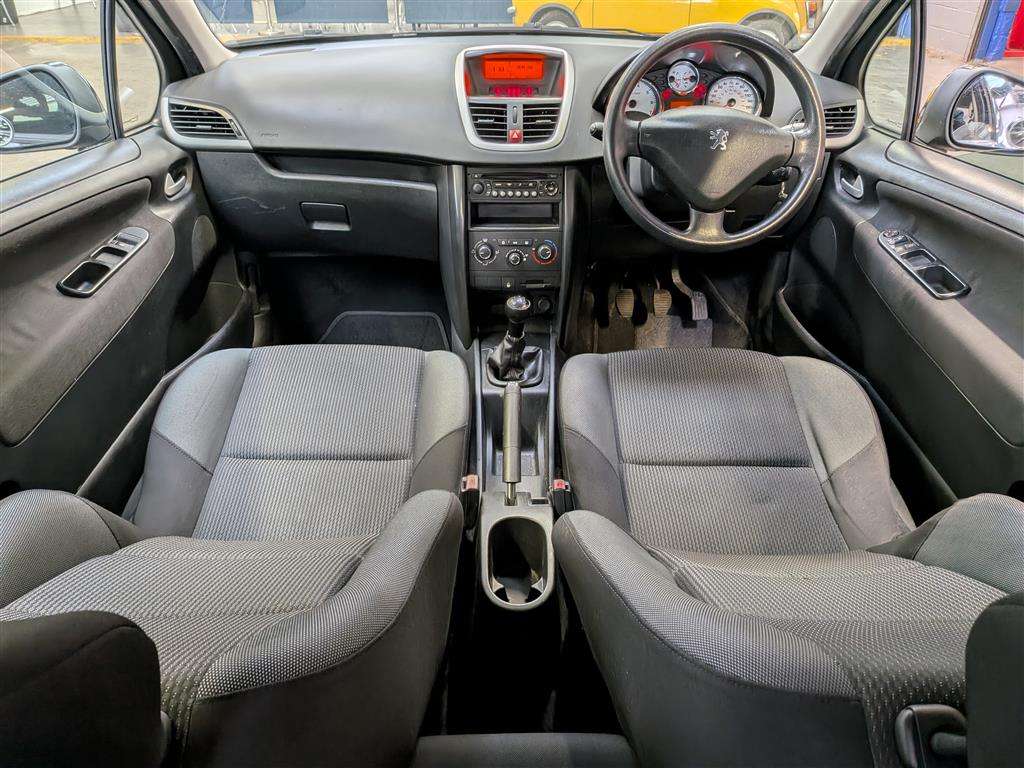 <p>2010 PEUGEOT 207 MILLESIM 75</p>