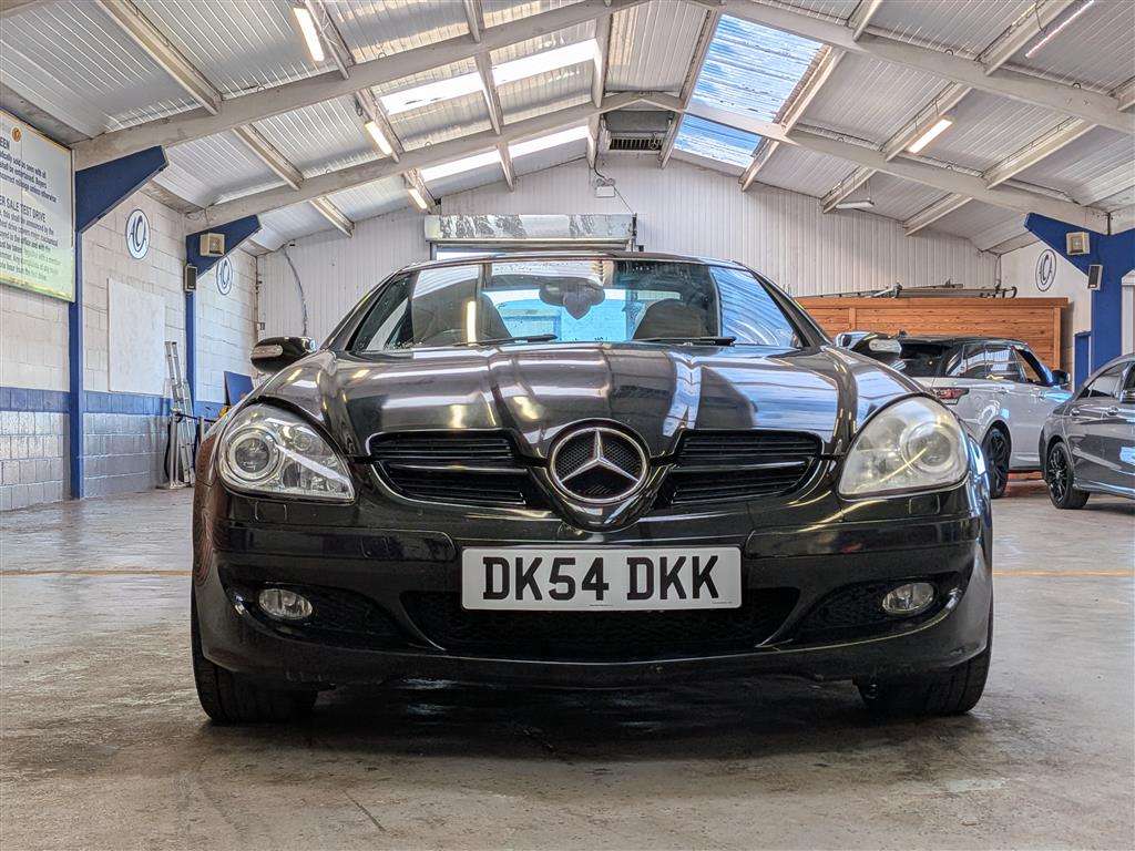 <p>2004 MERCEDES SLK 200 KOMPRESSOR AUTO</p>