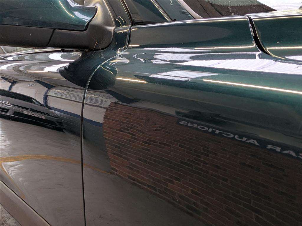 <p>2001 VOLVO V70</p>