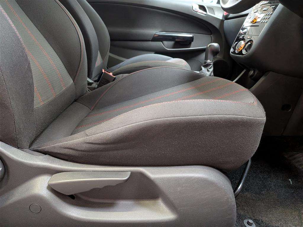 <p>2014 VAUXHALL CORSA LIMITED EDITION</p>