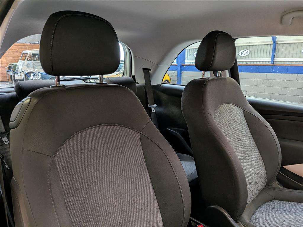 <p>2014 VAUXHALL ADAM JAM</p>