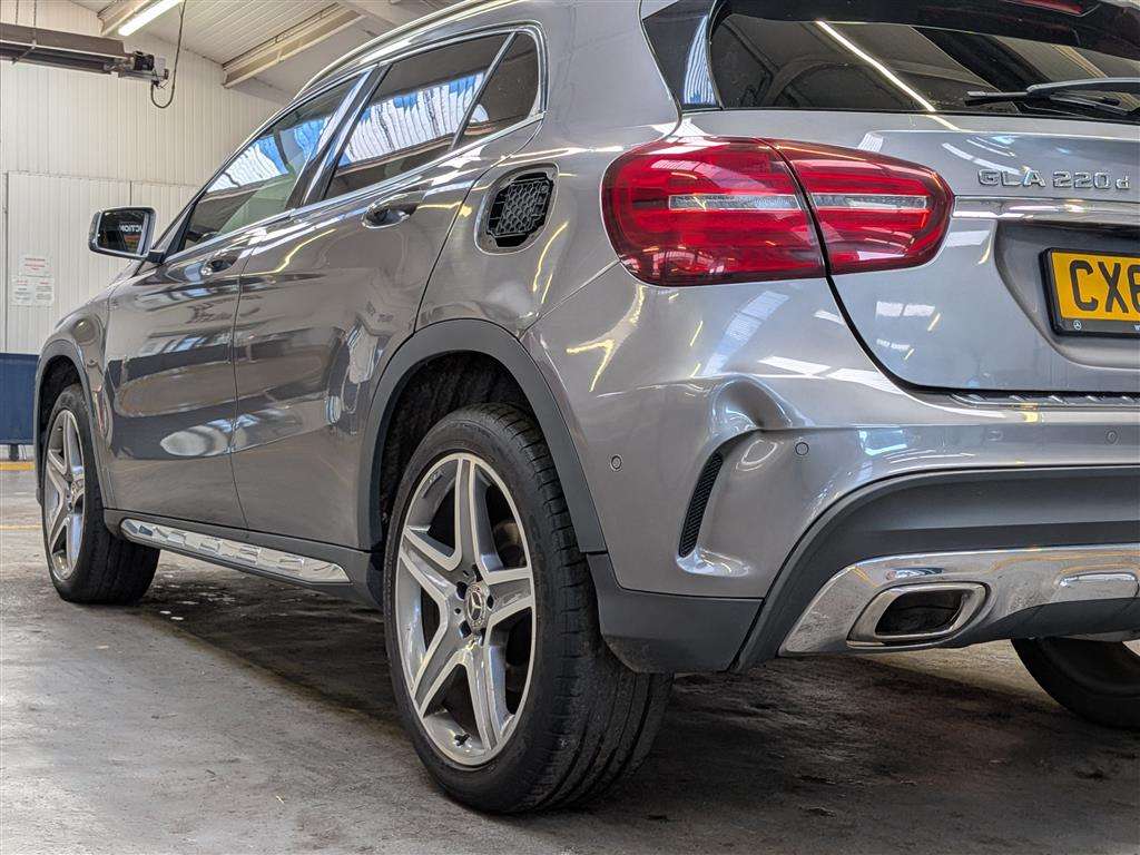 <p>2018 MERCEDES-BENZ GLA 220 AMG LINE PREM D 4</p>