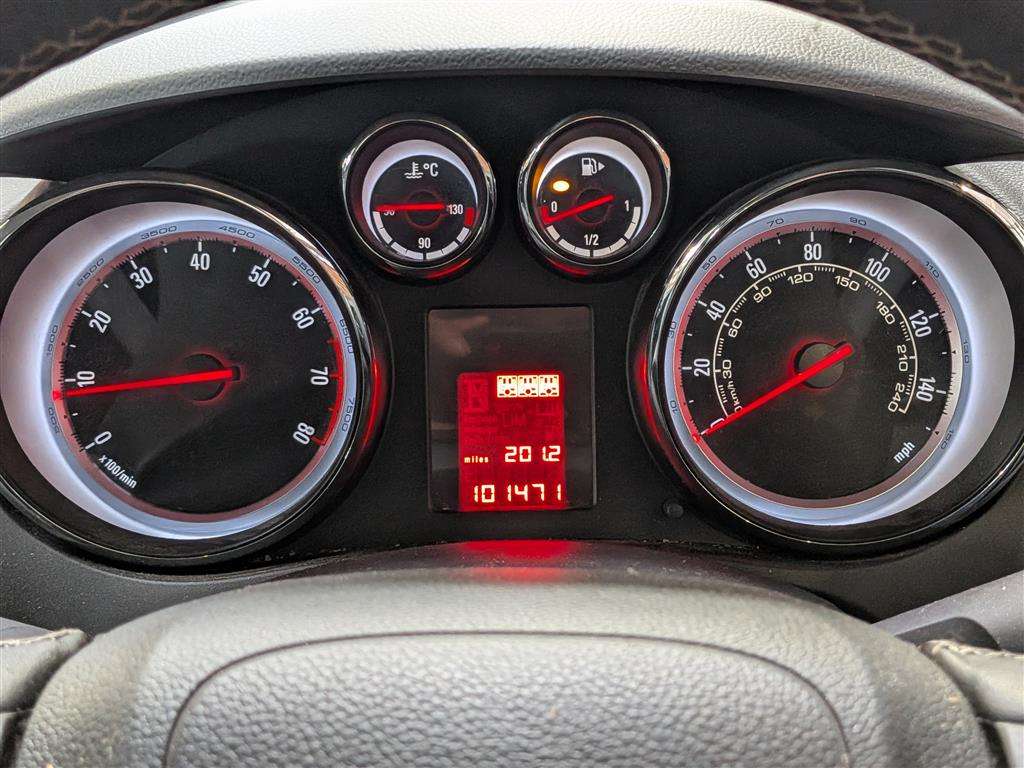 <p>2014 VAUXHALL MERIVA TECH LINE</p>