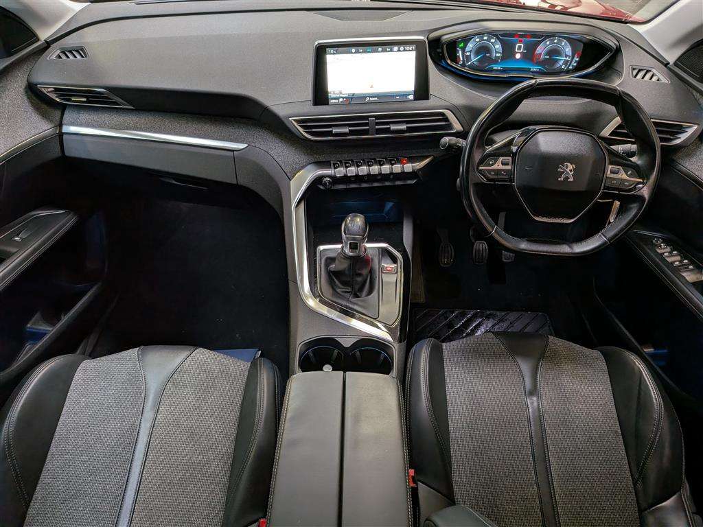 <p>2018 PEUGEOT 3008 ALLURE S/S</p>