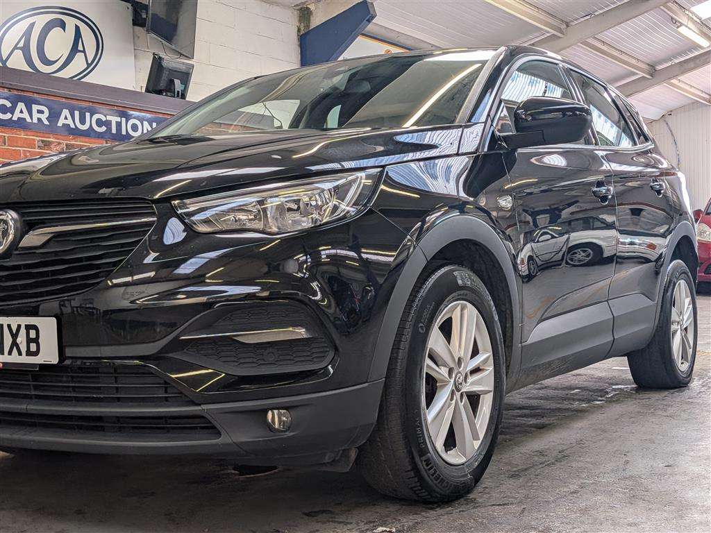<p>2019 VAUXHALL GRANDLAND X SE TURBO S/S</p>