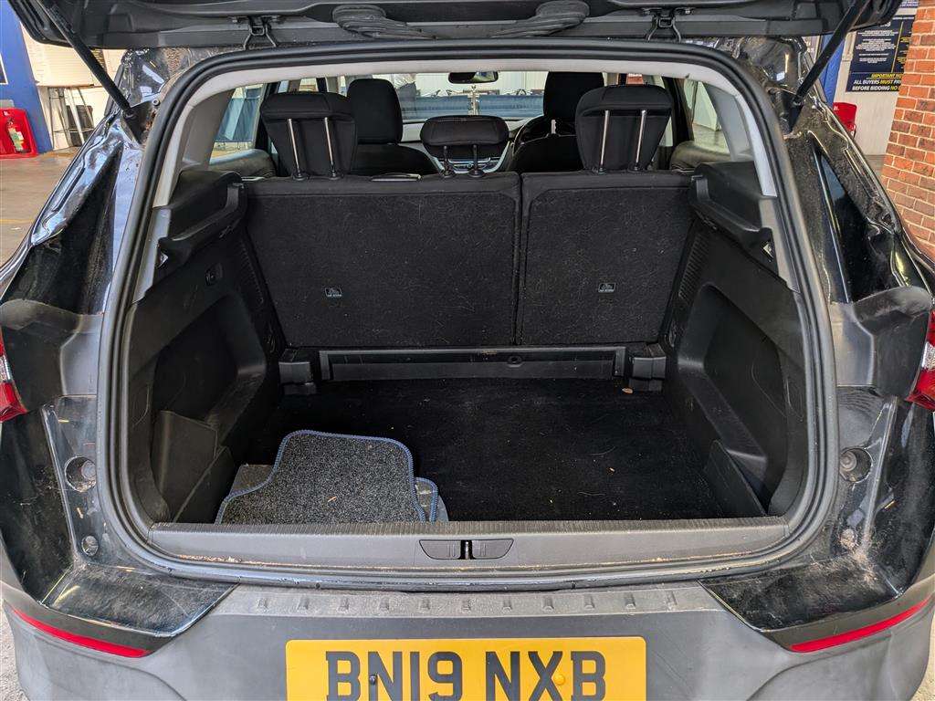 <p>2019 VAUXHALL GRANDLAND X SE TURBO S/S</p>