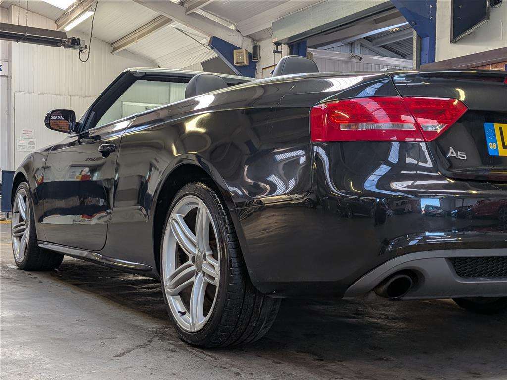 <p>2009 AUDI A5 S LINE FSI CVT</p>