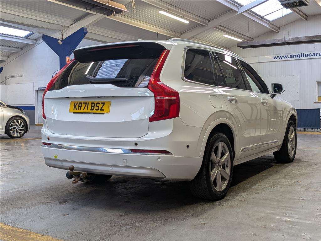 <p>2022 VOLVO XC90 INSCRP EXP T8RCHRGE</p>