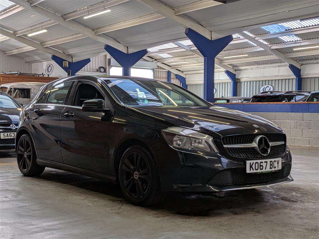 <p>2018 MERCEDES-BENZ A 180 SPORT AUTO</p>