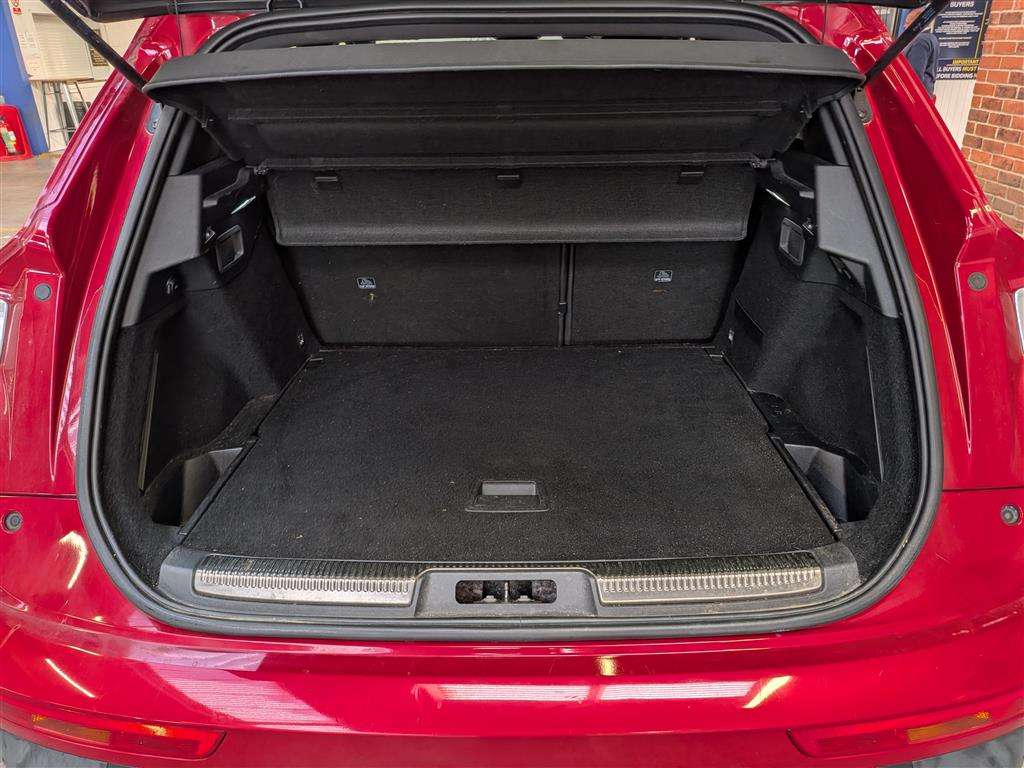 <p>2019 DS DS7 CROSSBACK PRESTIGE BH</p>
