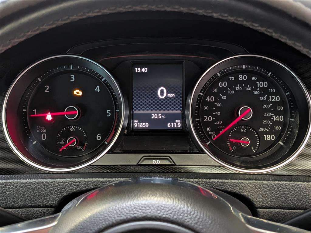<p>2013 VOLKSWAGEN GOLF GTD</p>