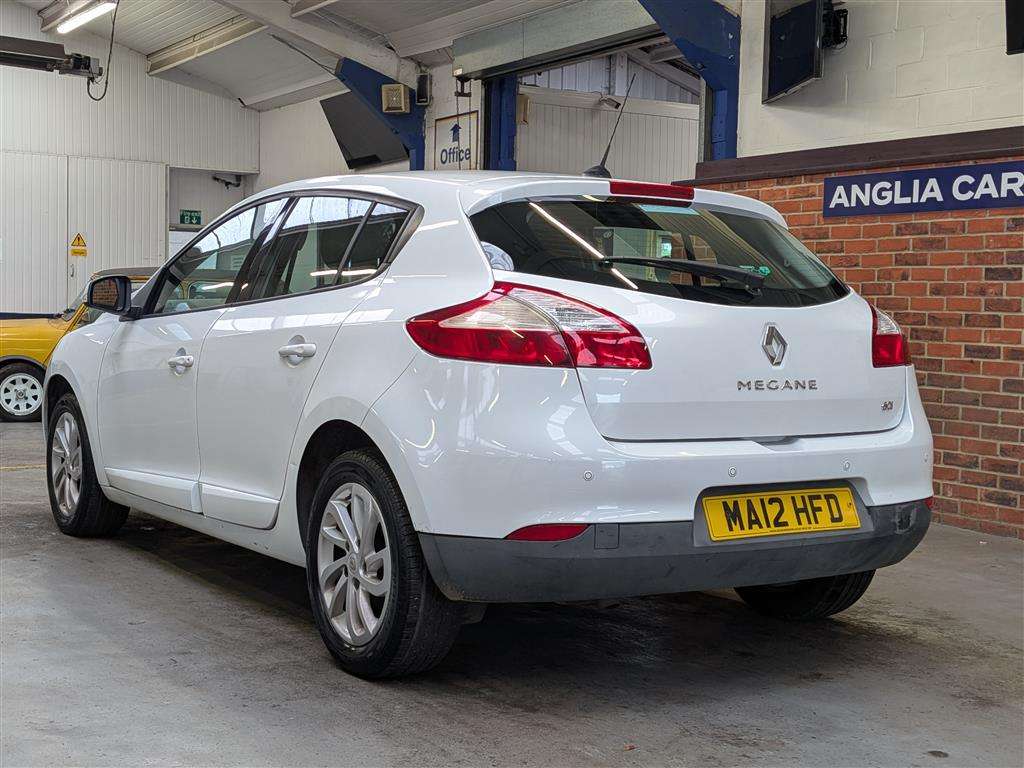 <p>2012 RENAULT MEGANE D-QUE TT ENERGY DC</p>