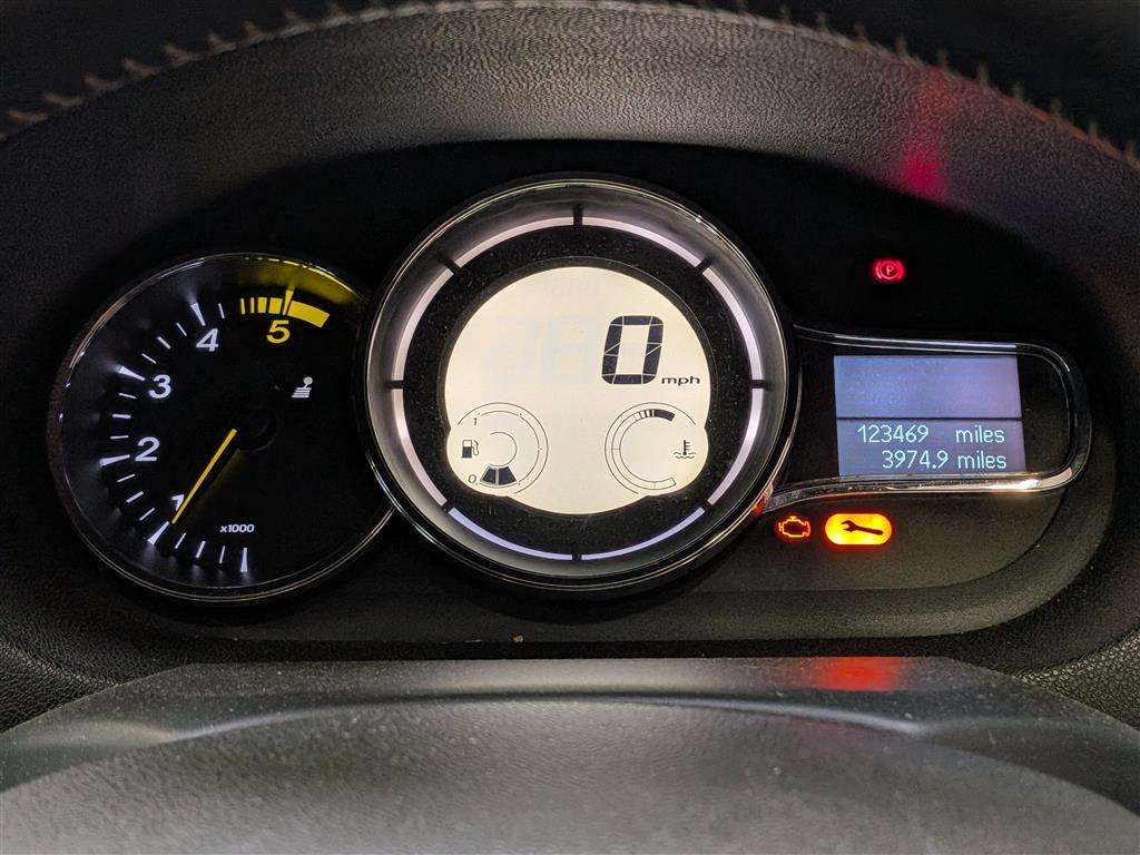 <p>2012 RENAULT MEGANE D-QUE TT ENERGY DC</p>