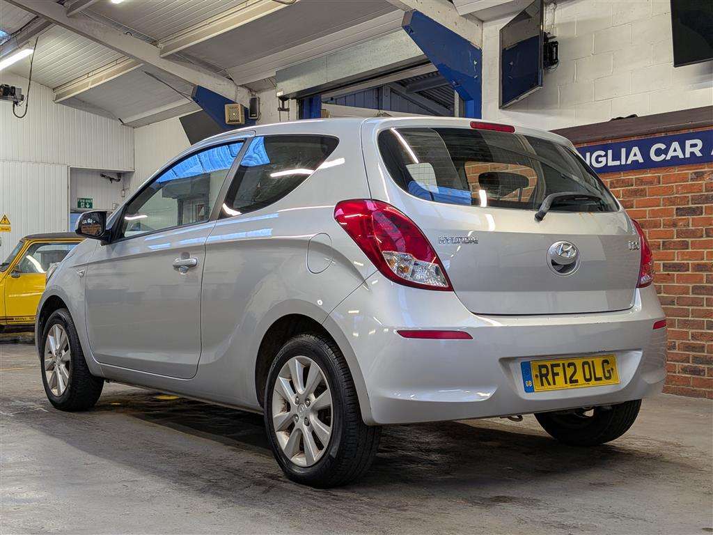 <p>2012 HYUNDAI I20 ACTIVE</p>