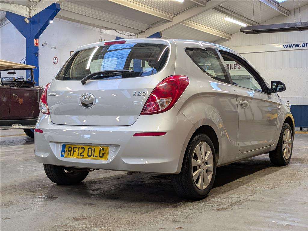 <p>2012 HYUNDAI I20 ACTIVE</p>