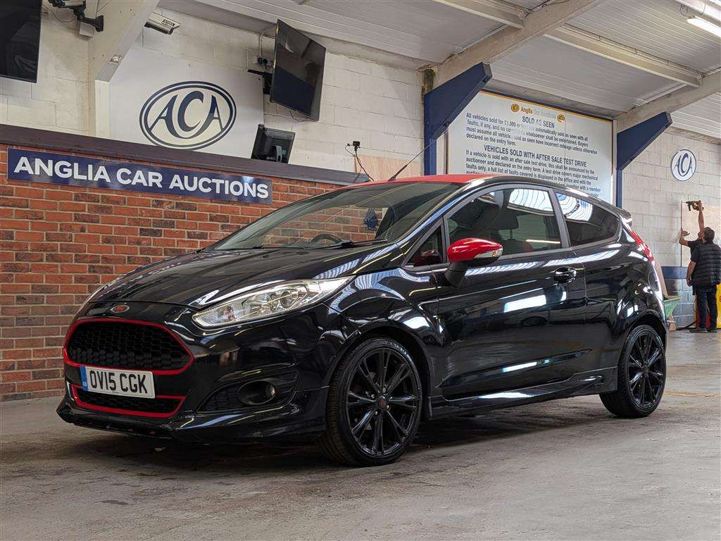 <p>2015 FORD FIESTA ZETEC S BLACK EDIT</p>