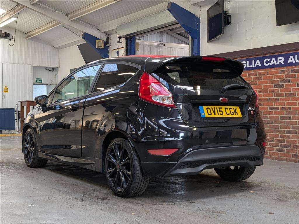 <p>2015 FORD FIESTA ZETEC S BLACK EDIT</p>
