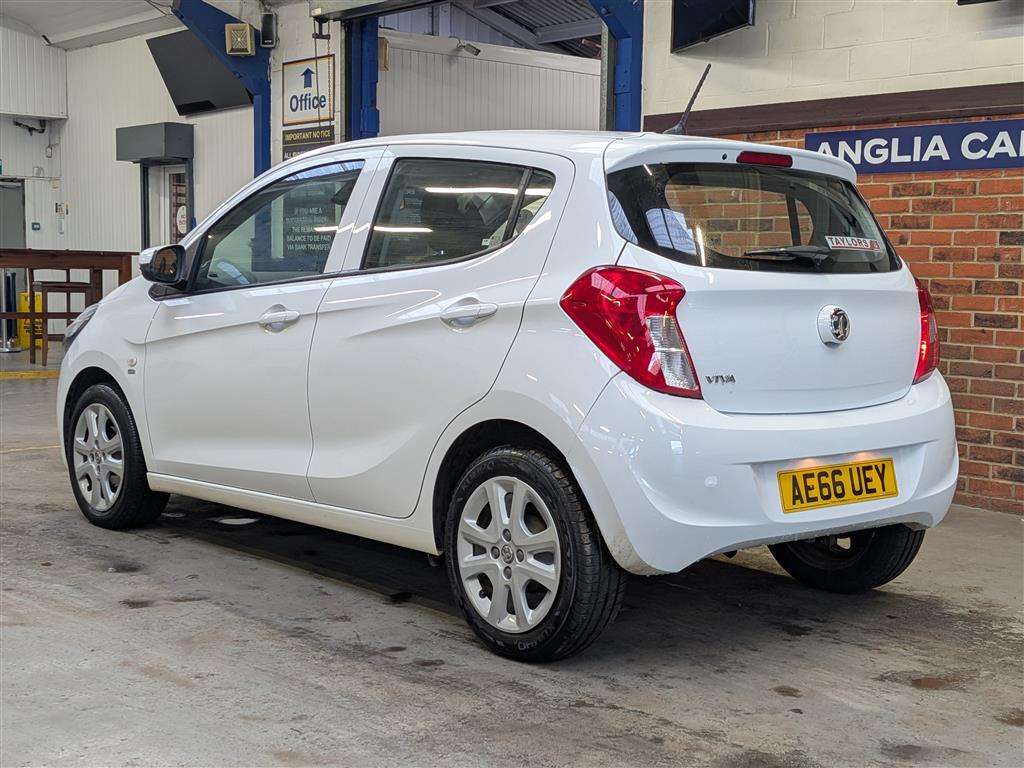 <p>2016 VAUXHALL VIVA SE AC</p>