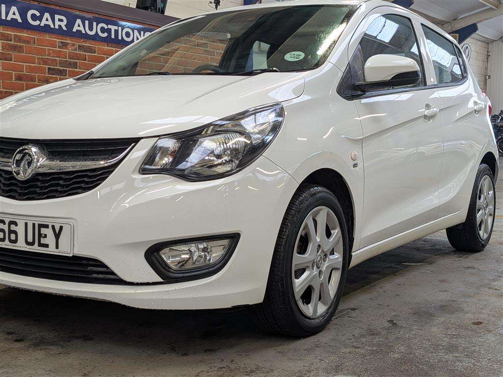 <p>2016 VAUXHALL VIVA SE AC</p>