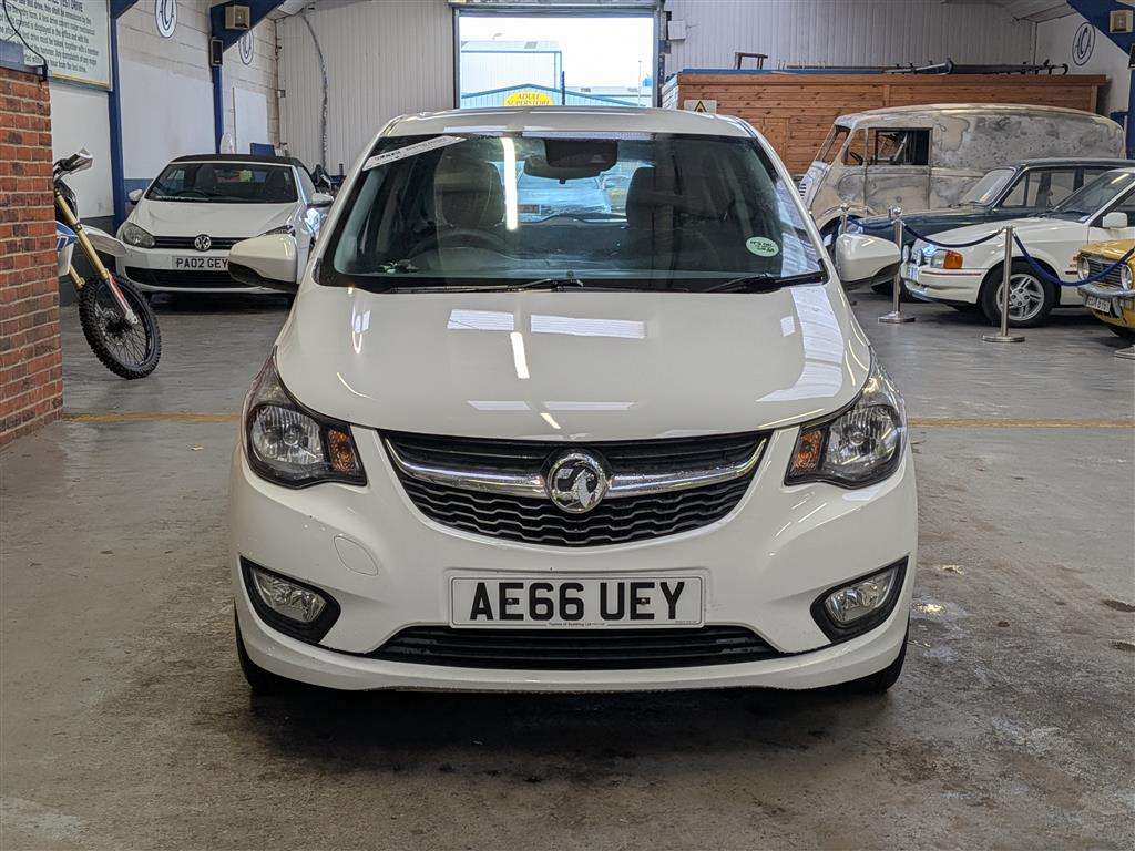 <p>2016 VAUXHALL VIVA SE AC</p>