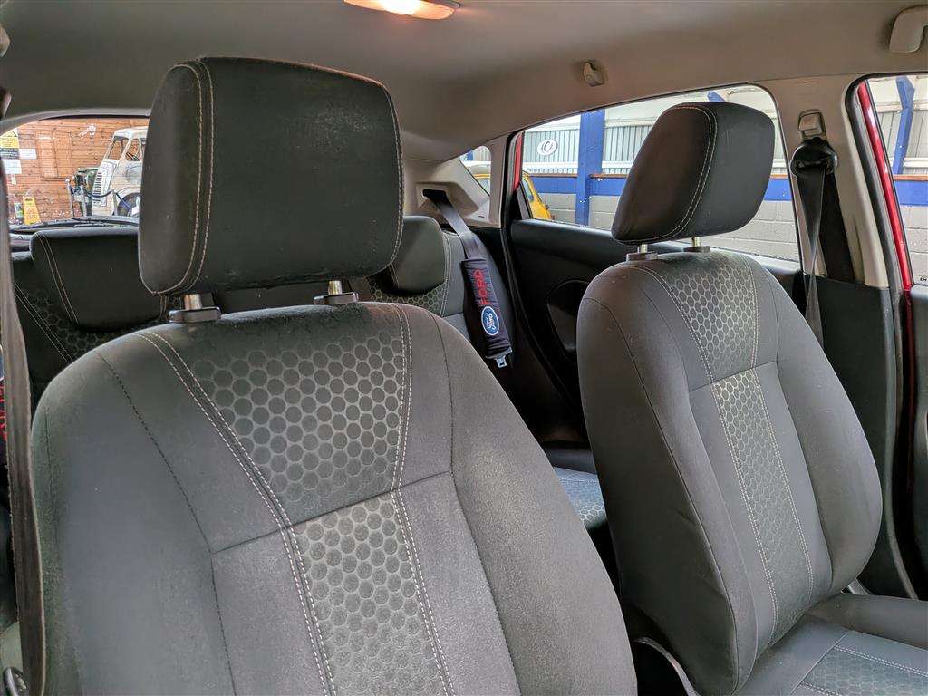 <p>2012 FORD FIESTA ZETEC ECONETIC II</p>