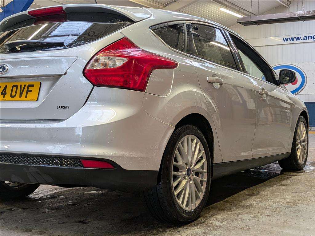 <p>2014 FORD FOCUS ZETEC NAVIGATOR TDC</p>