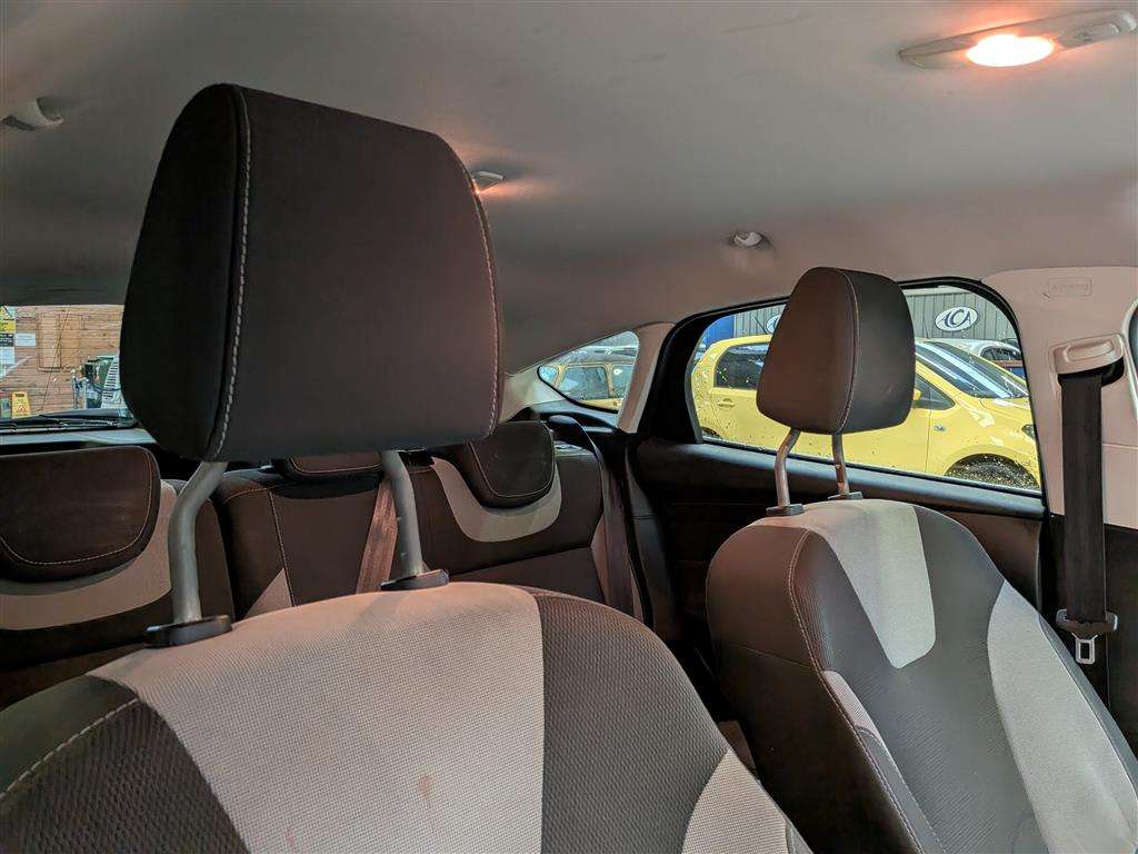 <p>2014 FORD FOCUS ZETEC NAVIGATOR TDC</p>