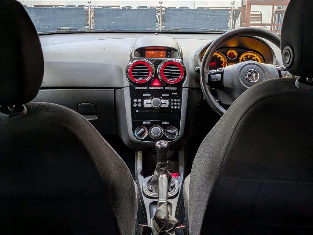 <p>2014 VAUXHALL CORSA LIMITED EDITION</p>