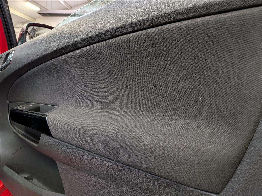 <p>2014 VAUXHALL CORSA LIMITED EDITION</p>