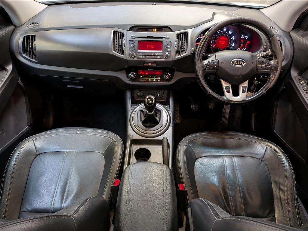 <p>2012 KIA SPORTAGE 3 CRDI</p>