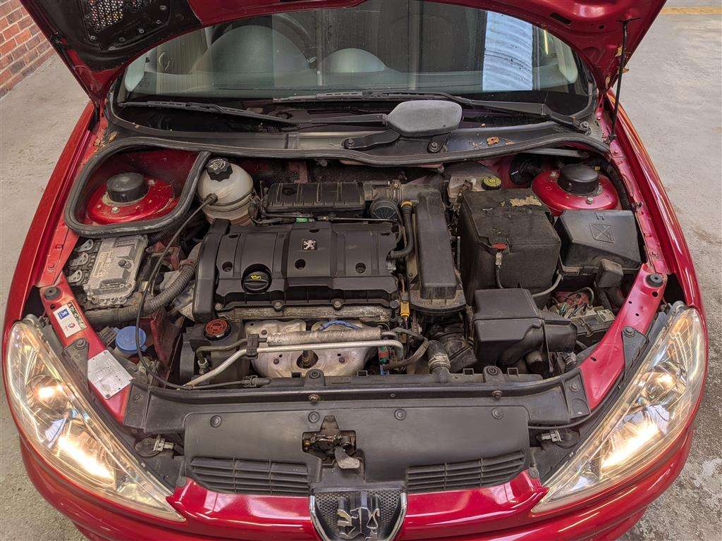 <p>2006 PEUGEOT 206 VERVE SW</p>