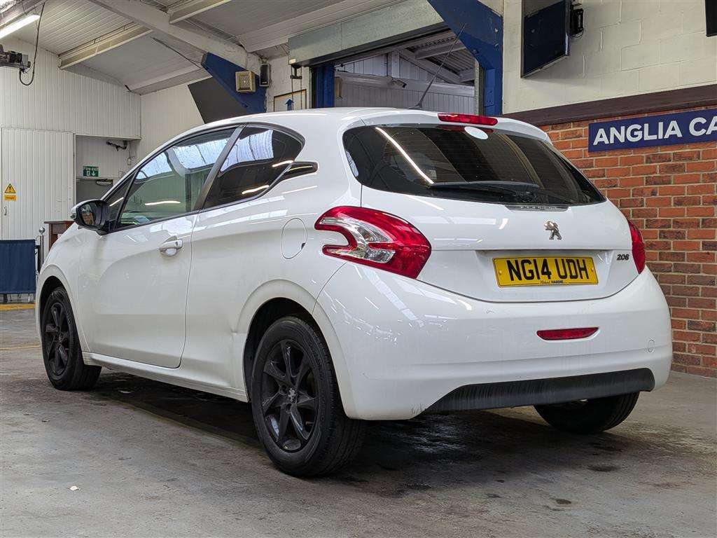<p>2014 PEUGEOT 208 ACTIVE</p>
