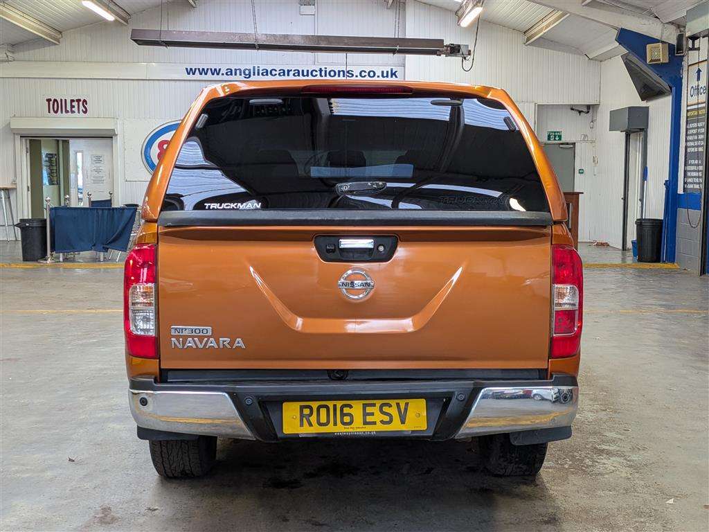 <p>2016 NISSAN NP300 NAVARA TEKNA DCI</p>
